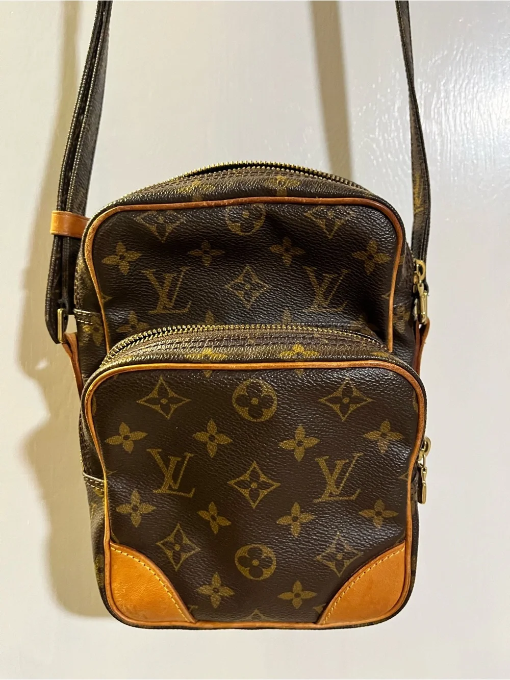 Louis Vuitton Brown Monogram Canvas Messenger Crossbody with Tan Trim